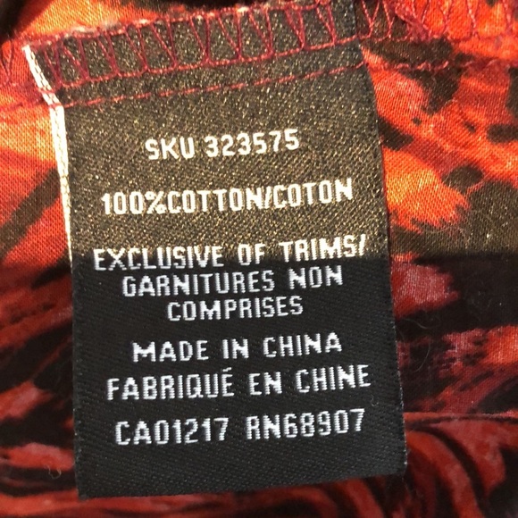 LE Chateau red and black top size XXS - Picture 6 of 6